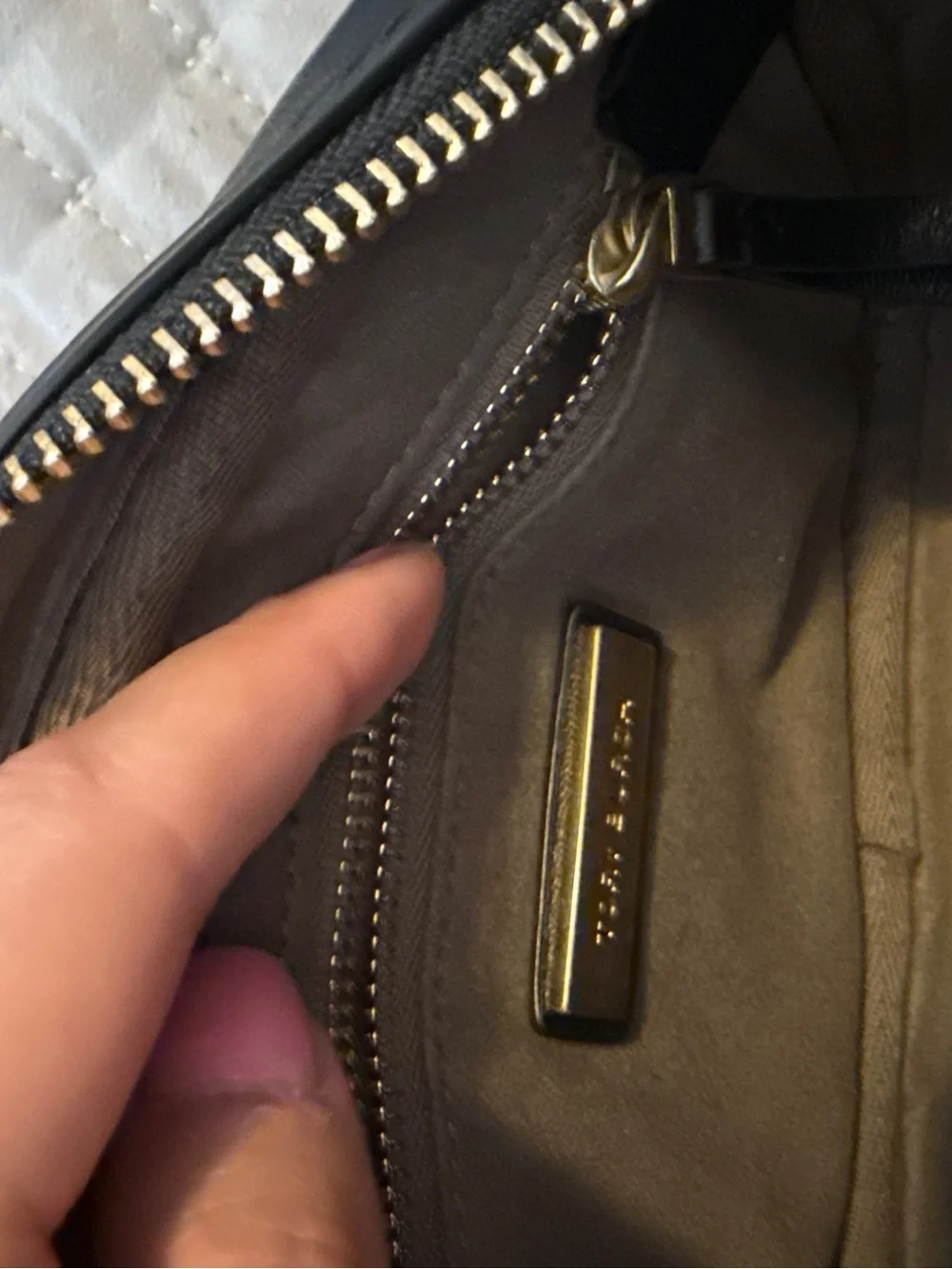 TORY BURCH KIRA MINI CAMERA BAG